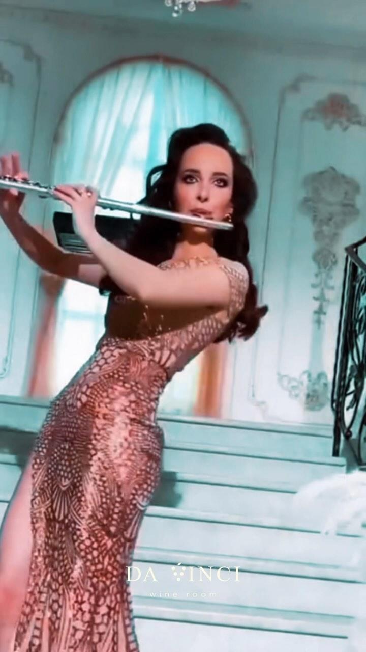 Хэллоуин: Flute and Tarot